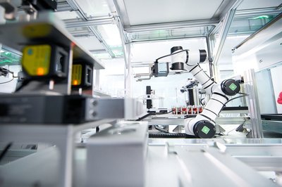 智能机器人的研发 从自动化实验室到未来医疗